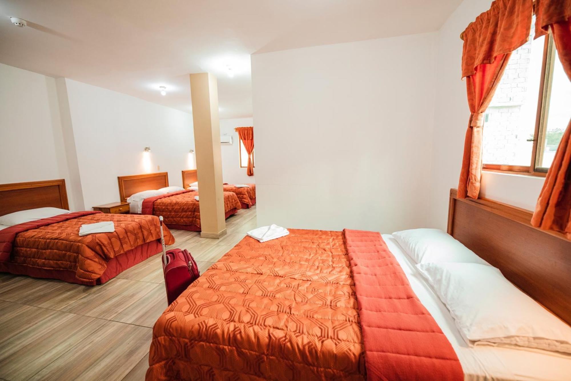 Suites En El Centro Puerto Ayora  Exteriör bild